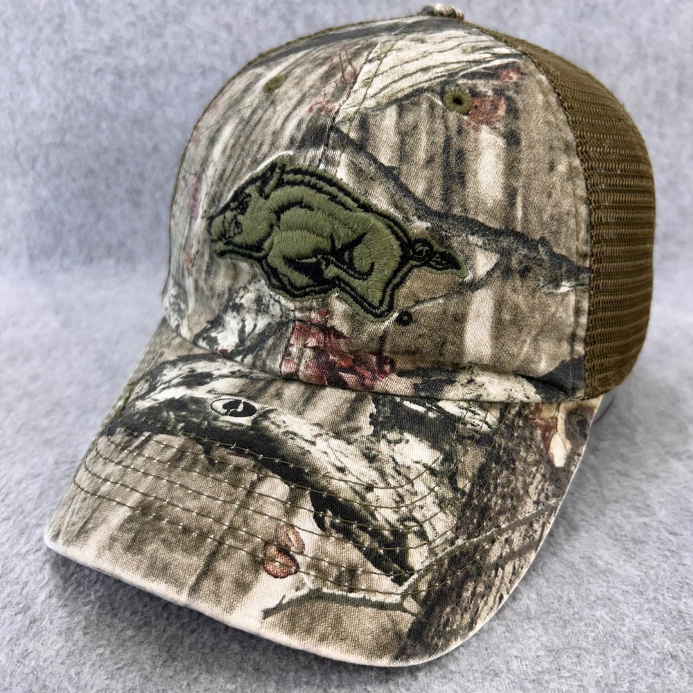 Arkansas Razorbacks Mens Camo Top of the World Trucker Hat Snapback OSFA - Picture 1 of 12